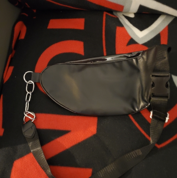 Waist bag - Picture 2 of 2